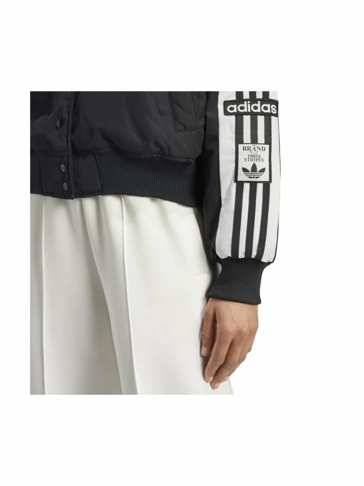 Adibreak Bomber -takki