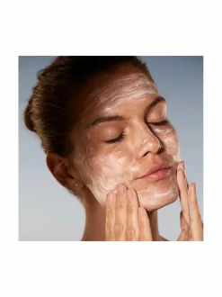 Advanced Night Cleansing Gelée with 15 Amino Acids -puhdistusgeeli.