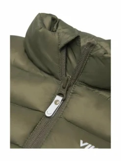 Aery-kevytuntuvatakki