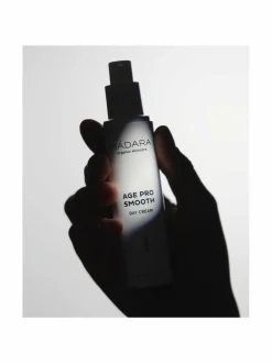 AGE PRO Smooth Day Cream -päivävoide, 50ml