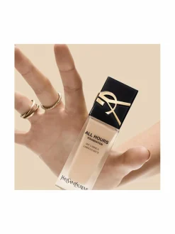 All Hours foundation -meikkivoide