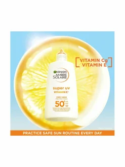 Ambre Solaire Super UV Vitamin C Anti-Dark Spots SPF50+ -aurinkosuojavoide