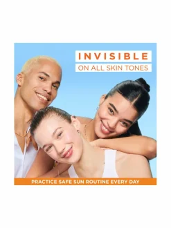 Ambre Solaire Super UV Vitamin C Anti-Dark Spots SPF50+ -aurinkosuojavoide