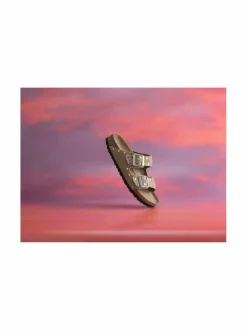 Arizona Rivet Leve -mokkanahkasandaalit