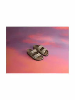 Arizona Rivet Leve -mokkanahkasandaalit