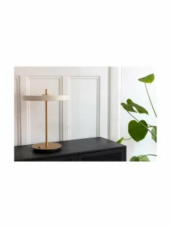 Asteria-pöytävalaisin