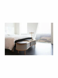 Asteria-pöytävalaisin