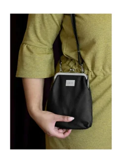 AVARA laukku, musta nahka