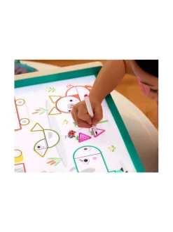 B. TOYS leikkisetti Valolaatikko