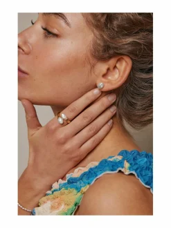 Baroque Pearl -kullatut korvakorut