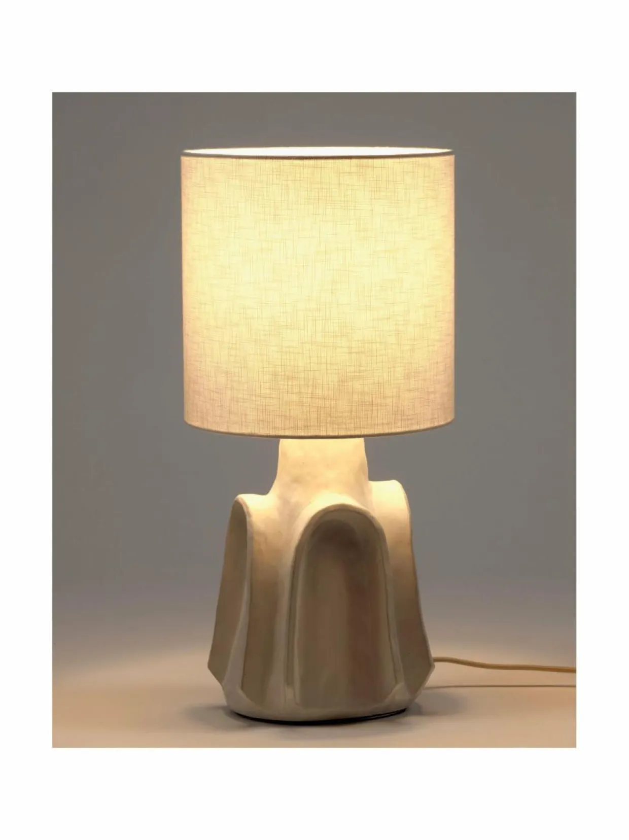 Billy-pöytävalaisin