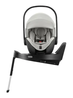 Britax Baby-Safe Pro turvakaukalo ja Vario Base 5Z telakka