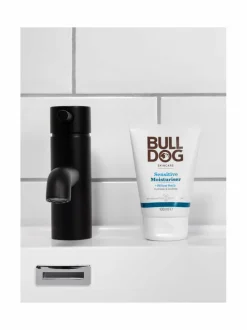 Bulldog Sensitive Moisturiser -kasvovoide 100 ml