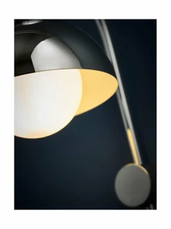 Butterfly-seinävalaisin