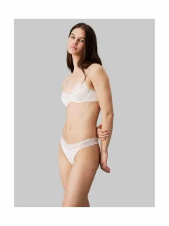 CK Attraction -stringit