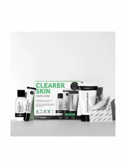 Clearer Skin Starts Here -ihonhoitopakkaus