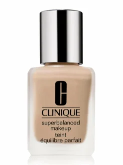 Clinique Superbalanced Makeup -meikkivoide 30 ml