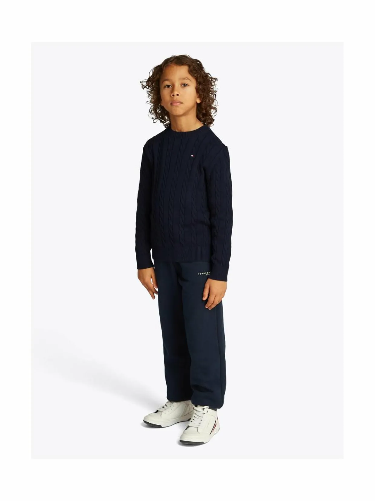 Crew Neck Cotton Cable Sweater -neule