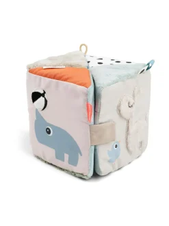 Done by Deer aktiviteettikuutio