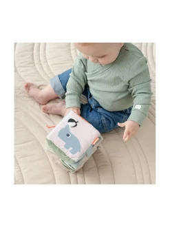 Done by Deer aktiviteettikuutio