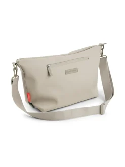 Done by Deer hoitolaukku aisaan