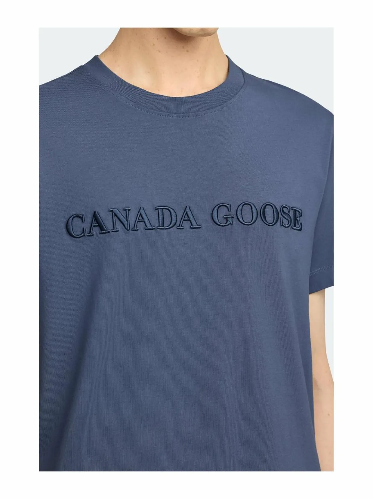 Emersen Embroidered Wordmark t-paita