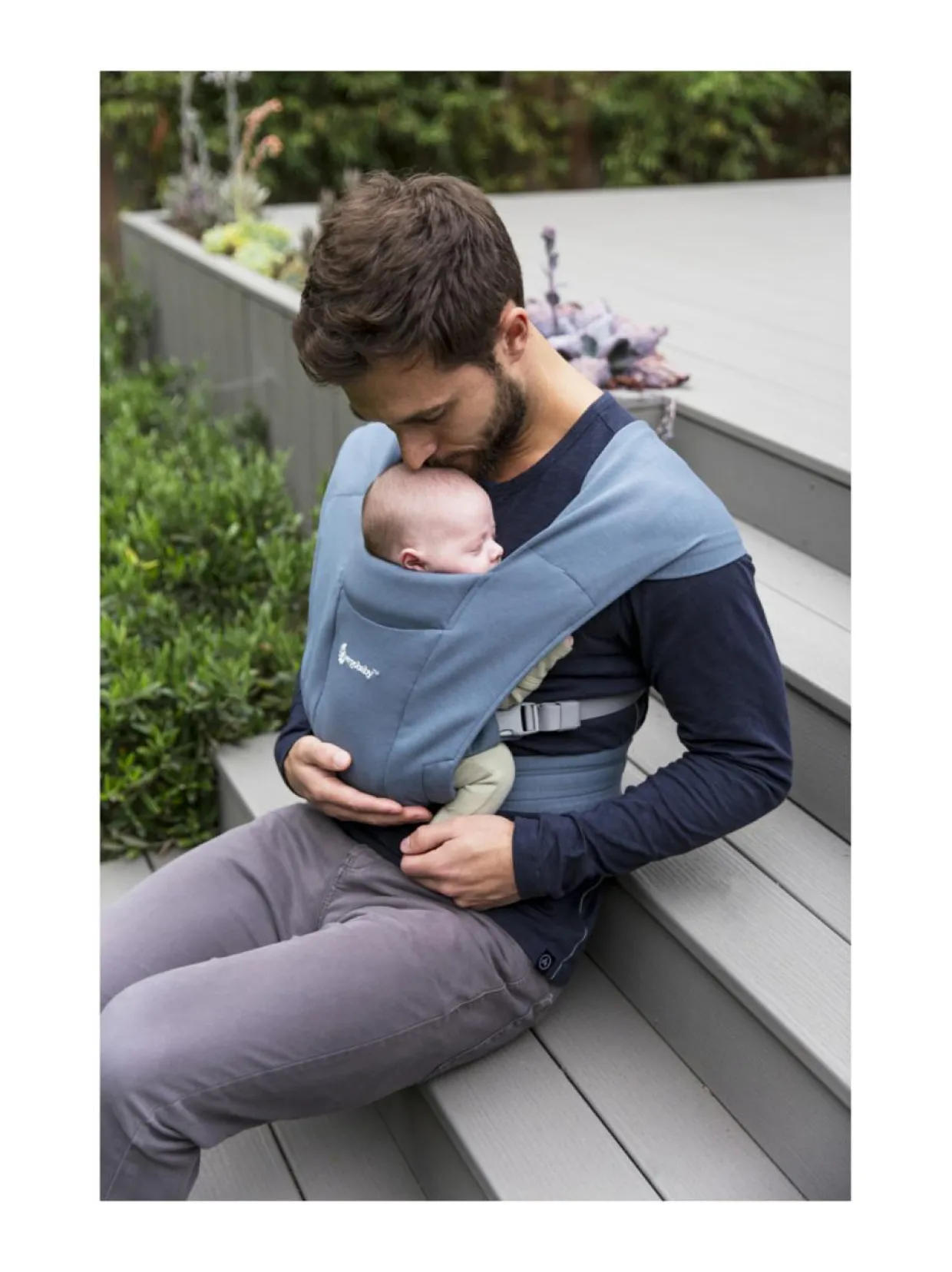 ErgoBaby Embrace kevyt kantoreppu
