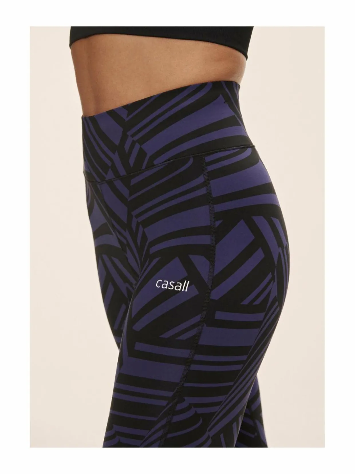 Essential Printed -treenitrikoot