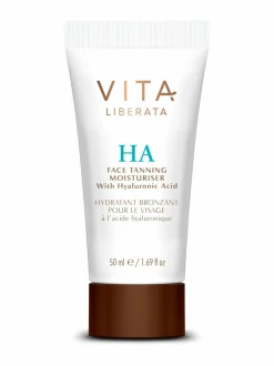 Face tanning moisturiser with hyaluronic acid -itseruskettava kasvovoide