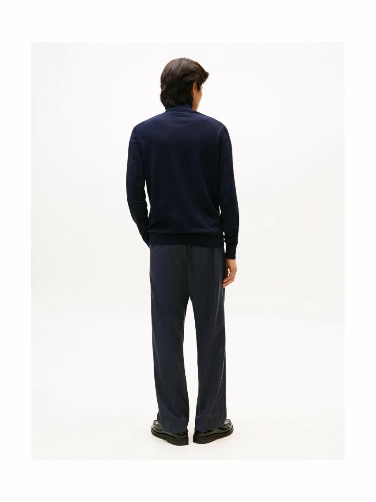 Fine Merino Roll Neck -neule