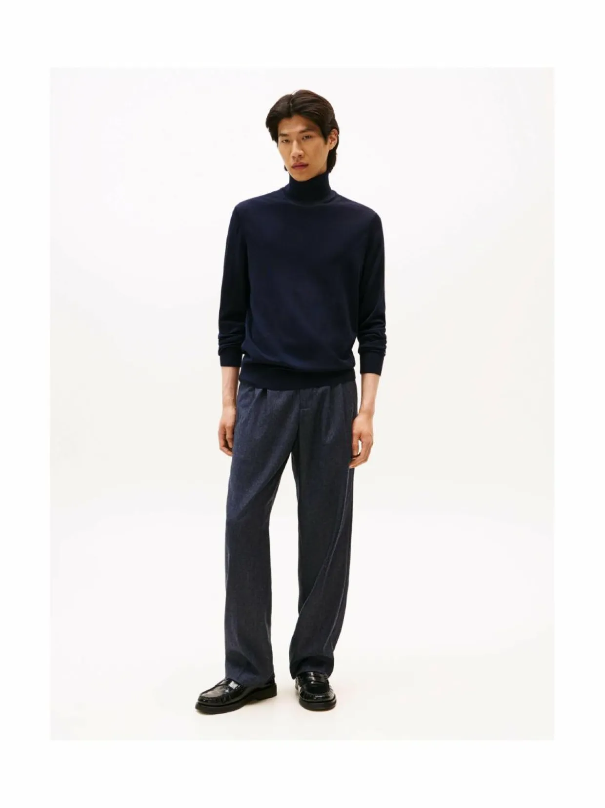 Fine Merino Roll Neck -neule