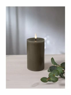 Flamme Flow LED -kynttilä 7,5 x 7,5 x 15 cm