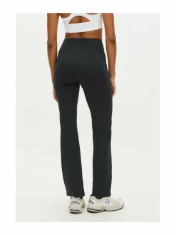 Flattering High Waist -treenihousut