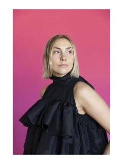 FLOUNCE- FRILLAMEKKO, MUSTA