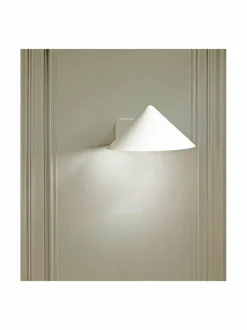 Grasp-seinävalaisin