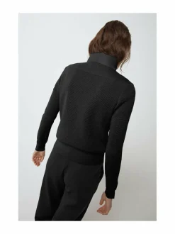 Hybridge Knit -hybridiuntuvatakki