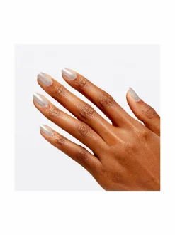 Infinite Shine -kynsilakka