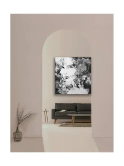 Jenniemilia Design, KATA, voimanainen canvas -taulu 100x100cm