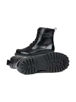 KARA Naisten lakerimaiharit