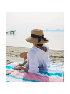 Kellii hattu UV-suojalla sekä punkki- ja hyttyskarkotteella