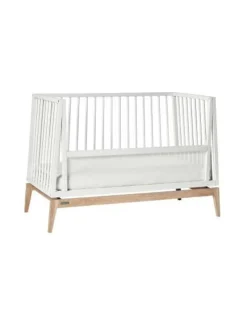 Leander Luna Pinnasänky muunnossarjalla 120x60cm - Valkoinen/Tammi