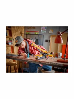 LEGO City Keltainen ajettava rakennusnosturi 60409