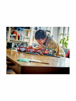 LEGO City Keskikaupungin pikaratikkapysäkki 60423