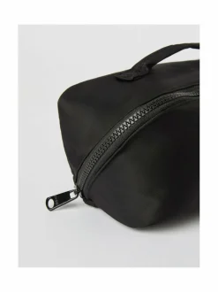 Leisure -toilettilaukku