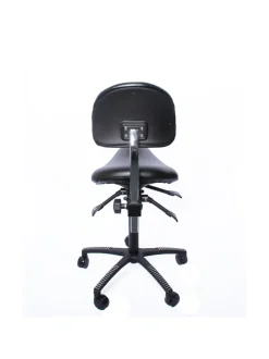 Lenni satulatuoli selkänojalla