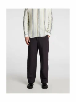 Loose Mads Sun -prässätyt housut