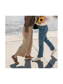 LUOTO Naisten stretch sneakerit