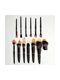 Luxe Powder Buffing Brush -tiivis meikkivoidesivellin 1kpl