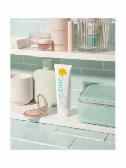 Mineral Body Lotion SPF50+ -aurinkovoide vartalolle