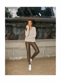 MMThora-villasekoiteneule